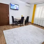 Veronica- Ultracentral, Langa Tomis Mall, Parcare Gratuita * Constanţa