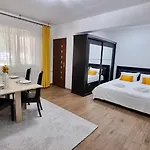 Apartament Veronica- Ultracentral, Langa Tomis Mall, Parcare Gratuita Constanţa