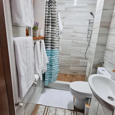 Διαμέρισμα Studio Veronica - Ultracentral, Langa Tomis Mall, Self Check-In, Free Parking, Fast Wifi, 10 Min Plaja Modern *