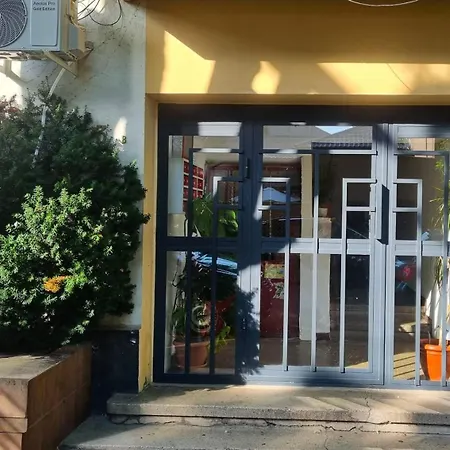 דירה Veronica - Ultracentral, Langa Tomis Mall, Self Check-in, Free Parking, Fast Wifi, 10 Min Plaja Modern