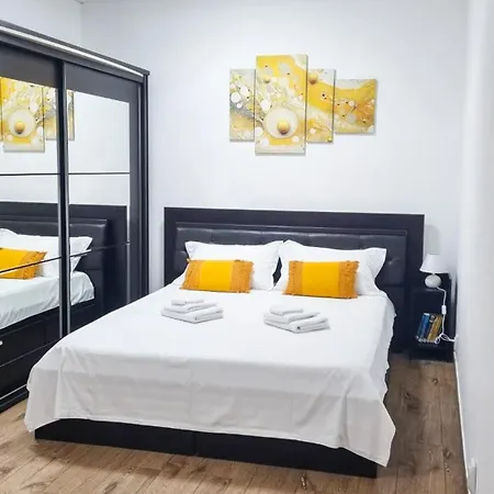 Veronica- Ultracentral, Langa Tomis Mall, Parcare Gratuita * Constanţa